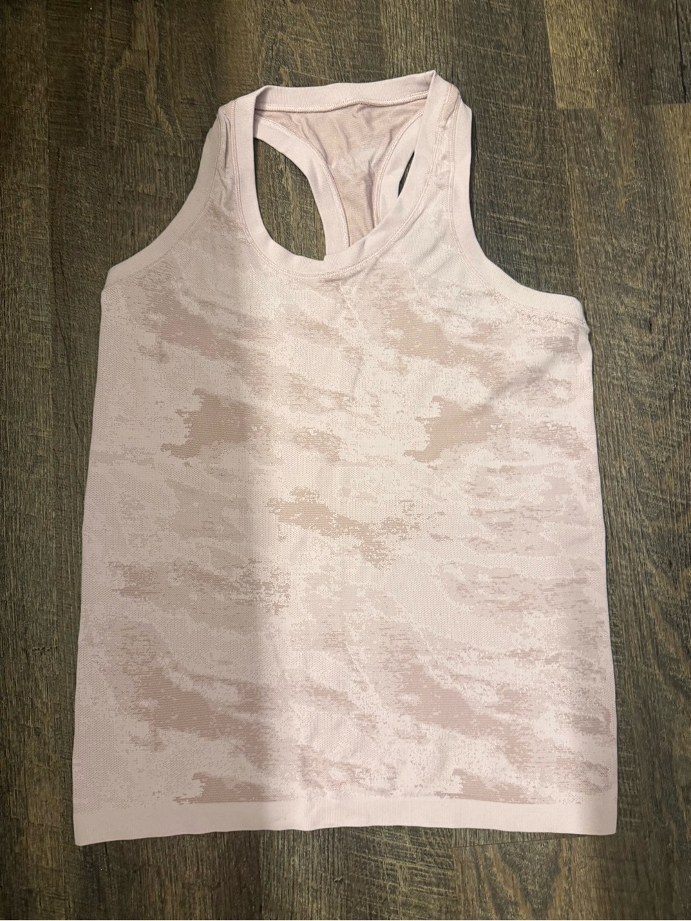 Athleta Women’s Medium Seamless Tank Top Pink Camo
